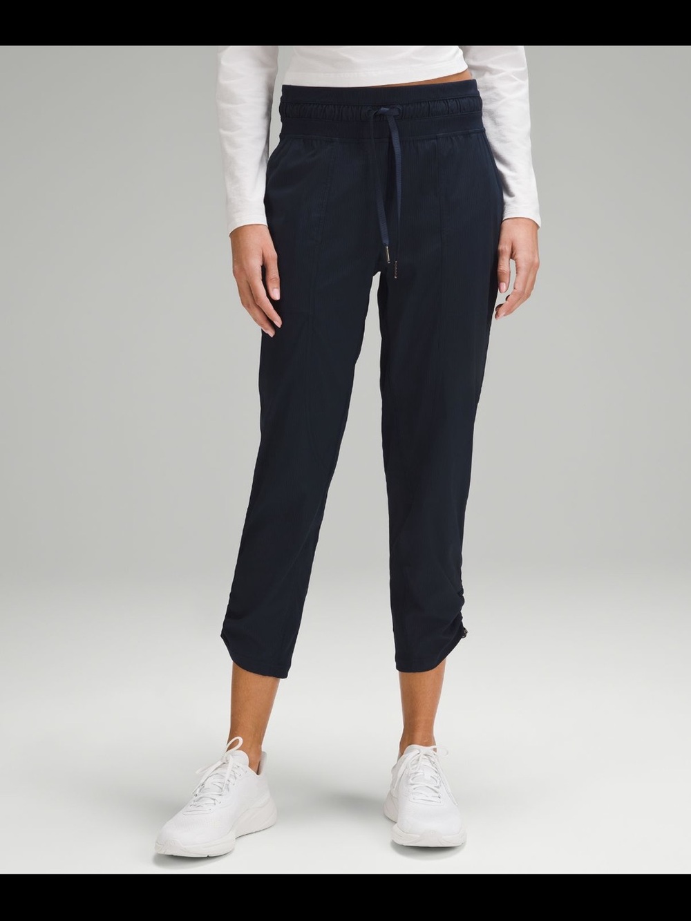 Lululemon Dance studio mid rise crop pants 12
